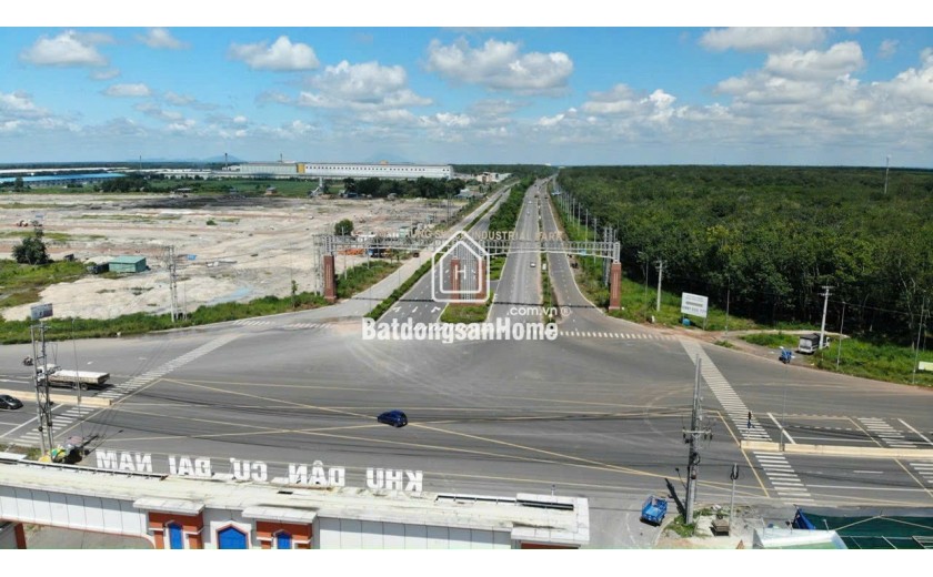 610k =1m vuông đất , có tin được không ???? 7.370m giá chỉ có 4,5ty , ngay khu công nghiệp minh hưng sikico bình phước